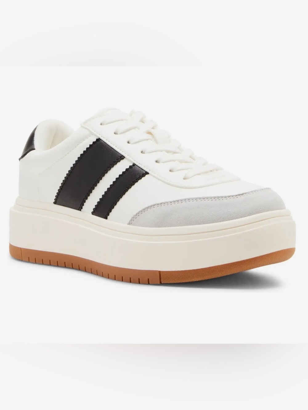 Platform Sneaker with Black Stripes and Gum Sole